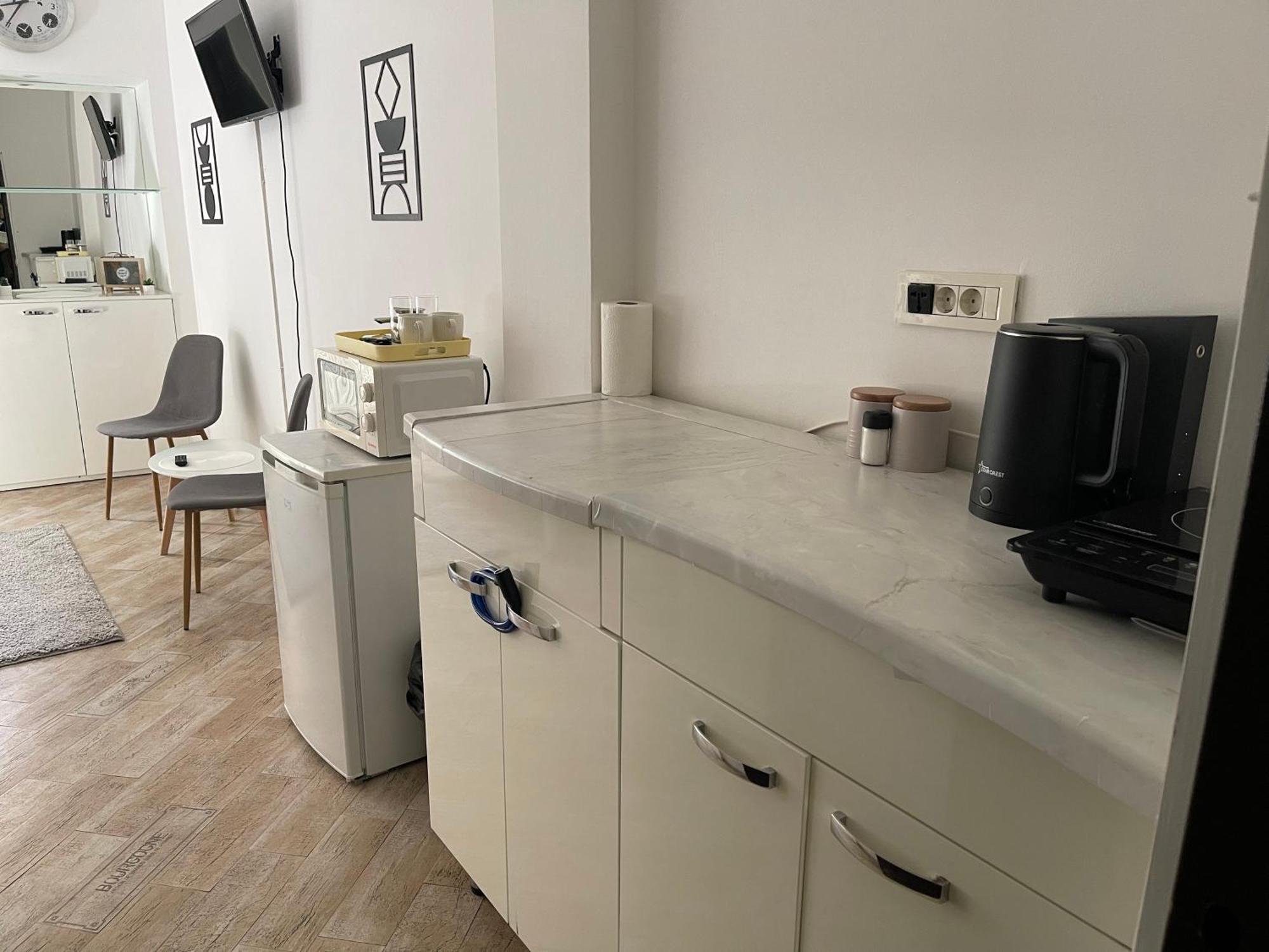 Cozy Studio Universitate Бухарест Экстерьер фото